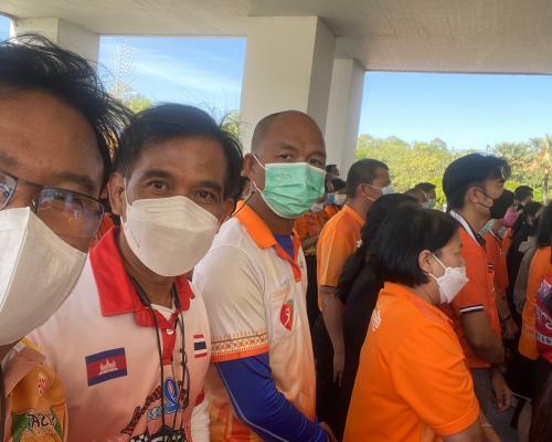 ทำบุญส่งท้ายปีเก่าต้อนรับปีใหม่